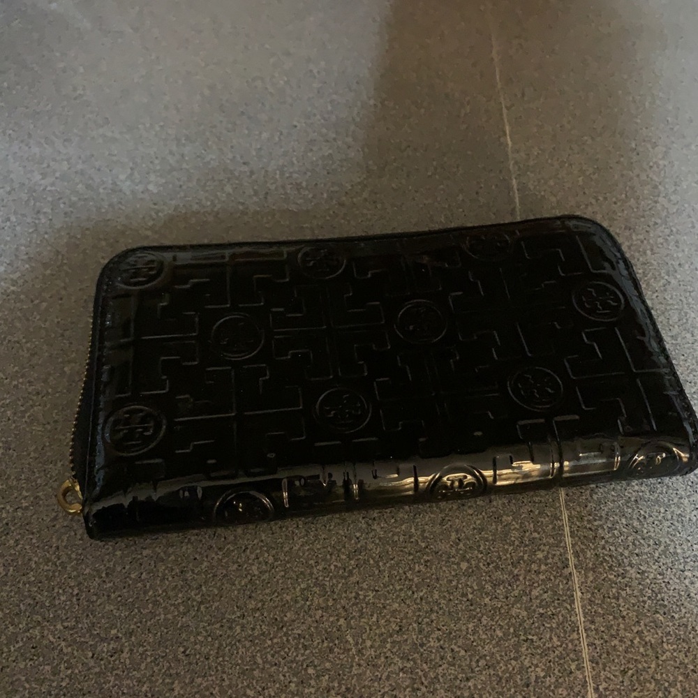 Tory Burch Wallet